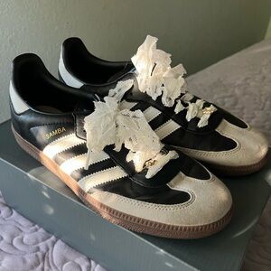 Adidas Samba Black and White